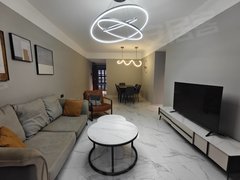 东莞高埗高埗城区新世纪颐龙湾 客餐厅高级感拉满 卧室温馨宜居出租房源真实图片