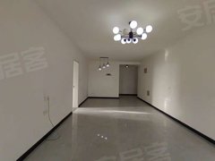 西安新城韩森寨长乐新城 3室2厅1卫  电梯房 精装修105平米出租房源真实图片