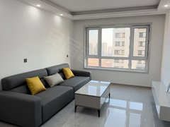 公主岭公主岭城区公主岭南站四季馨城16楼精装 首租 年租金12500费用自理 设施齐全出租房源真实图片