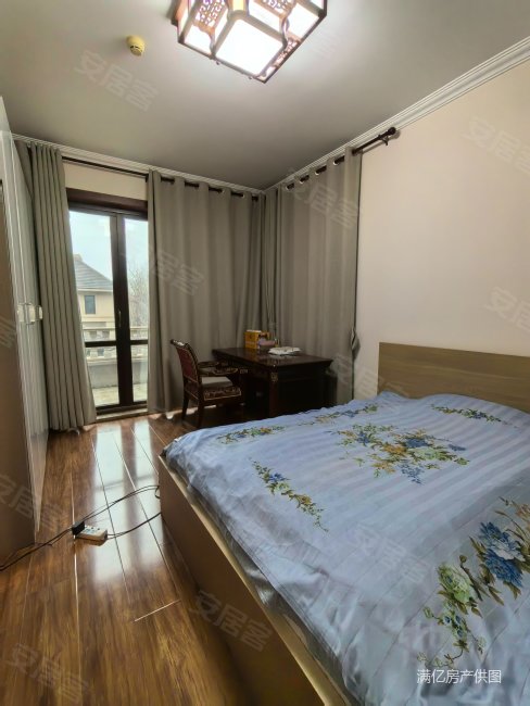 康城暖山6室5厅5卫416.8㎡南北3199万