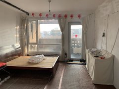 绍兴袍江世纪广场亲亲家园大润发旁 毛坯带家电家具 步梯6楼 1000一月出租房源真实图片