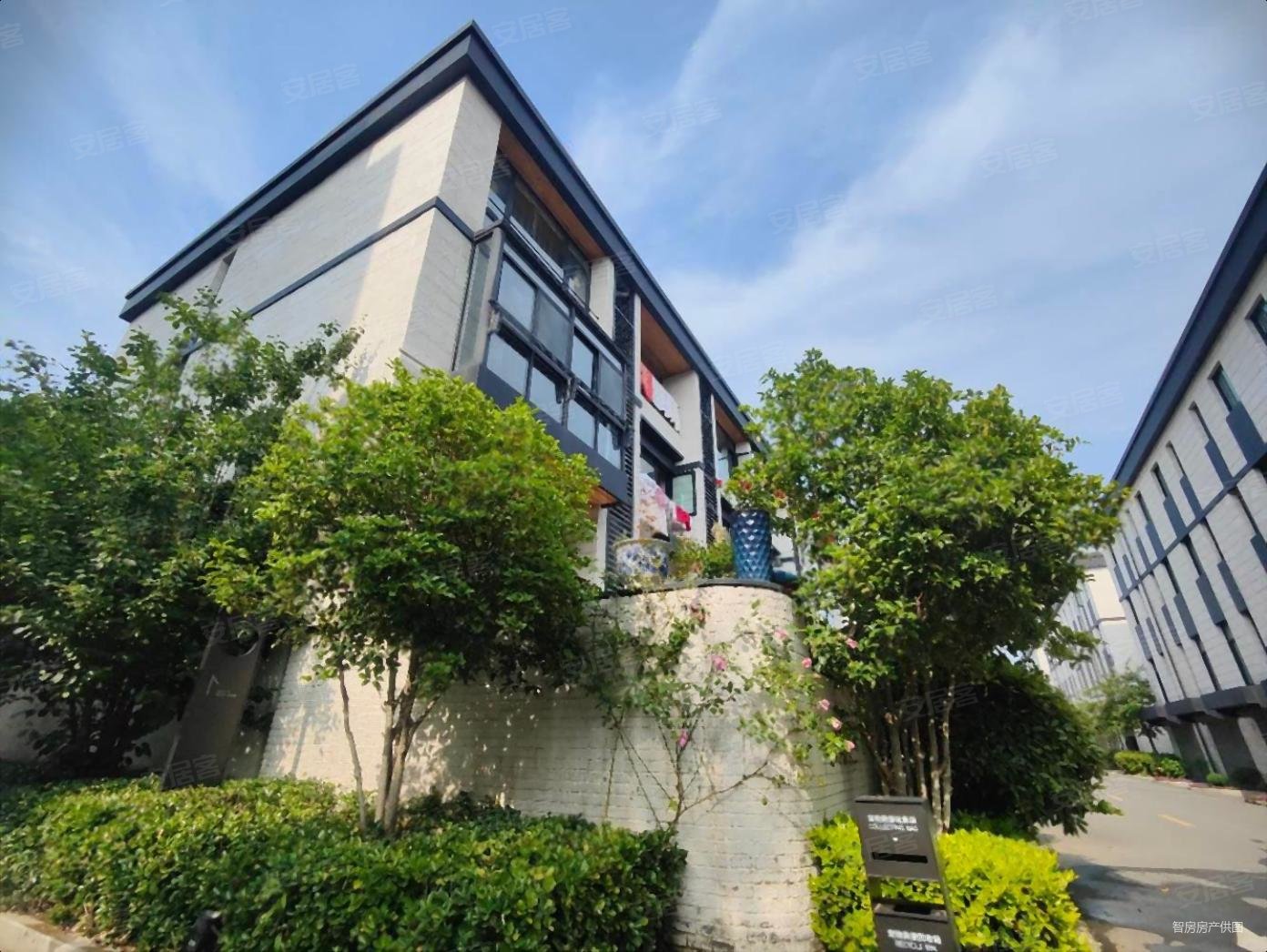 扬州房产网>扬州二手房>仪征二手房>真州镇二手房>暖山别墅>