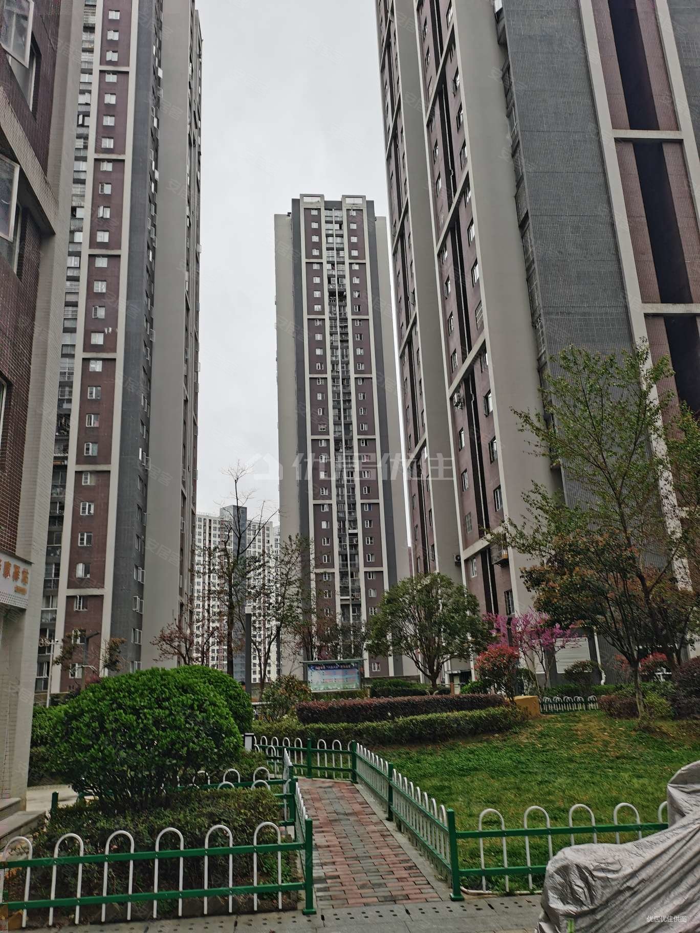 61平2室渔安新城南北通透房东急置换诚心出售