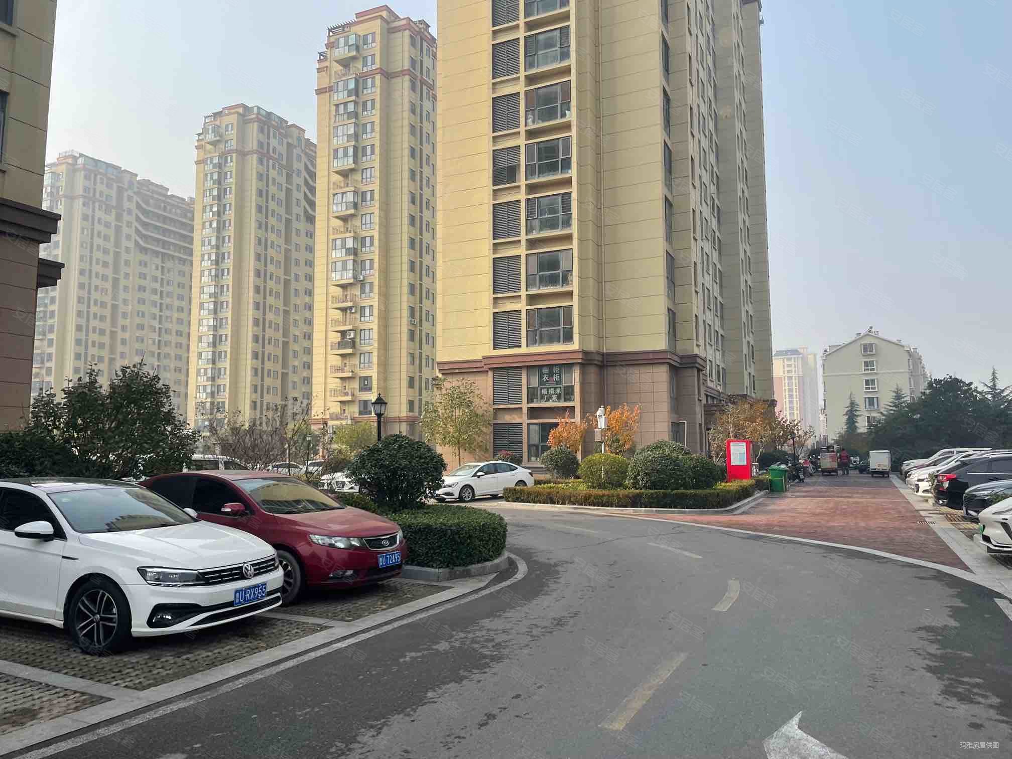 磊鑫伊顿阳光 小区新 电梯房 朝南 装修好 满五   商品房