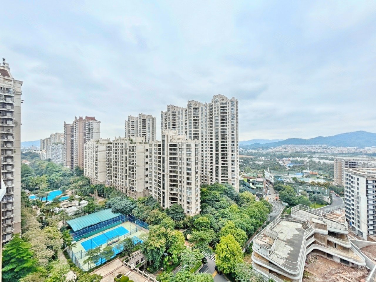 汇景新城次新房龙熹山高层景观开阔业主豪华装修看房方便