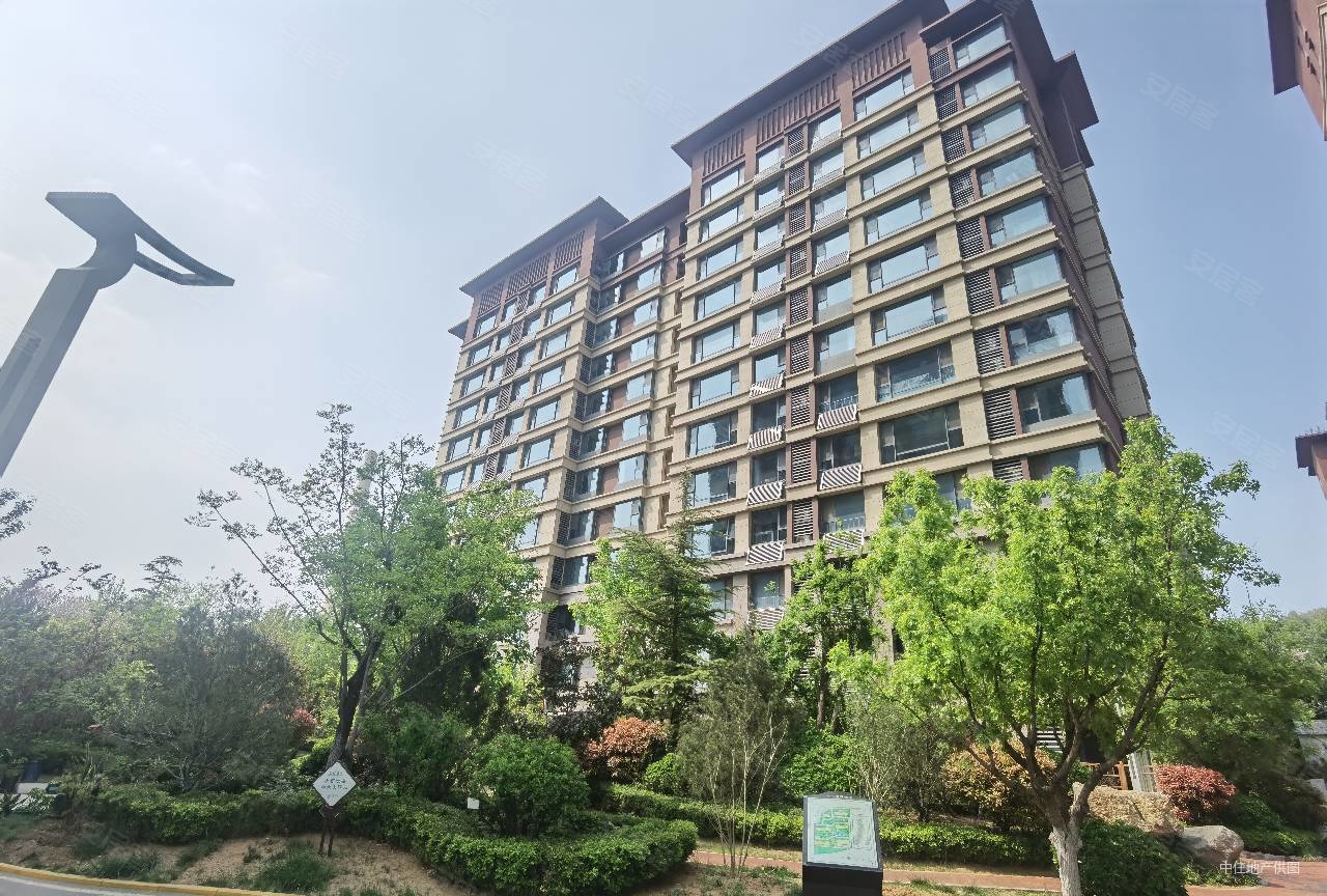 美林花园舜耕路旅游路11层洋房一梯两户环境好采光无遮挡可谈价