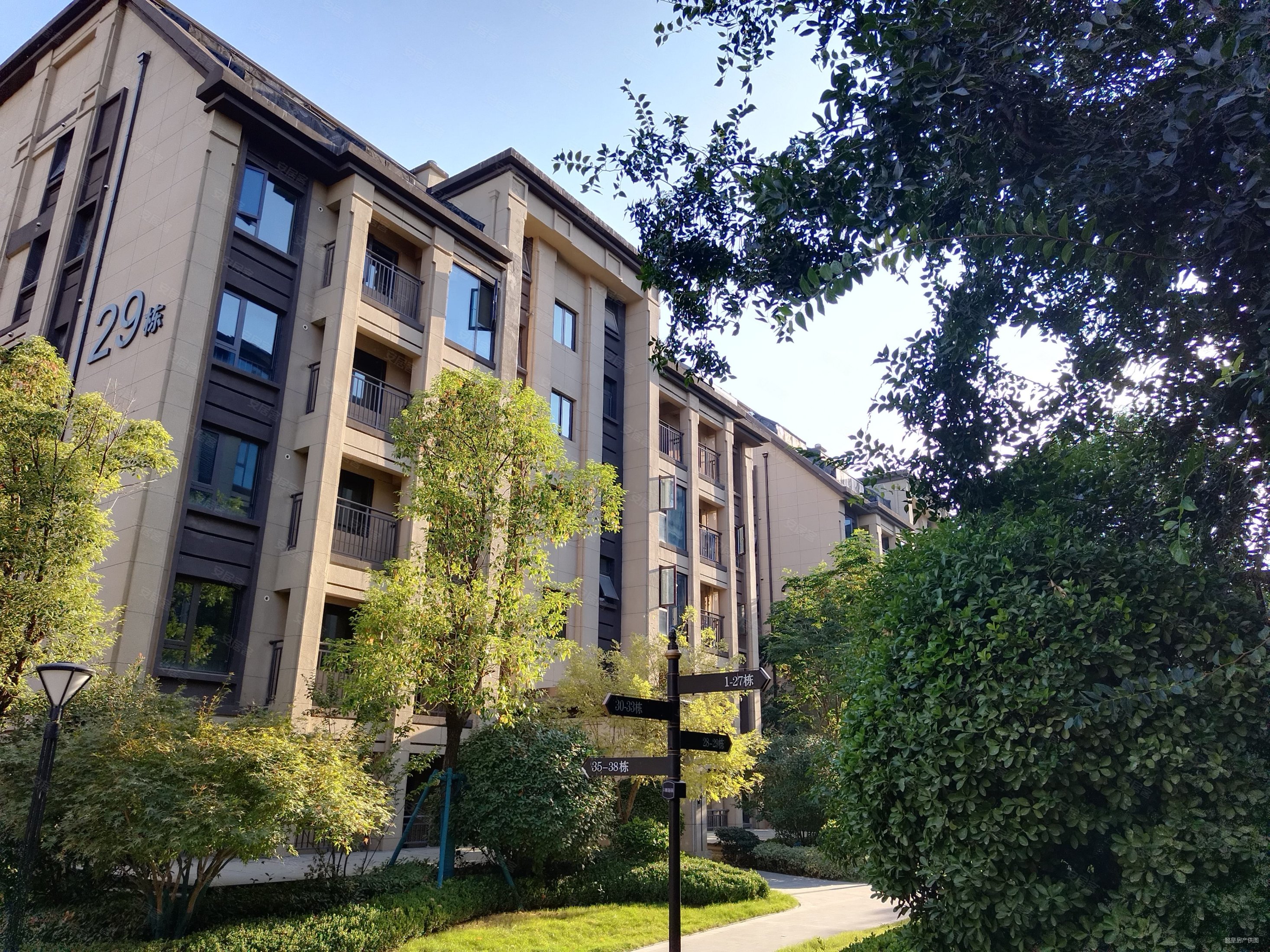 超低密度 满二,保利林语溪二手房,155万,4室2厅,2卫,137平米-洛阳安居