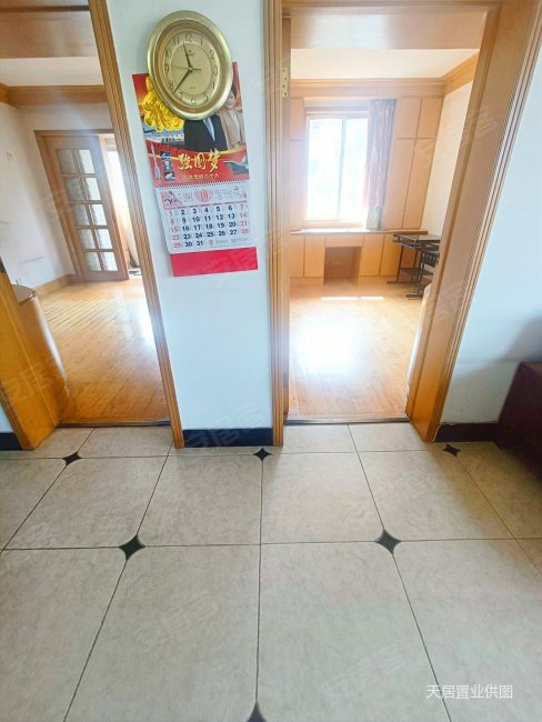 康馨花园(秦淮) 医疗配套成熟 中间楼层采光好 装修好