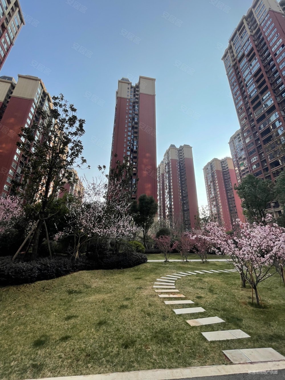 8,合景启城二手房,72.8万,4室2厅,2卫,110平米-昭通安居客