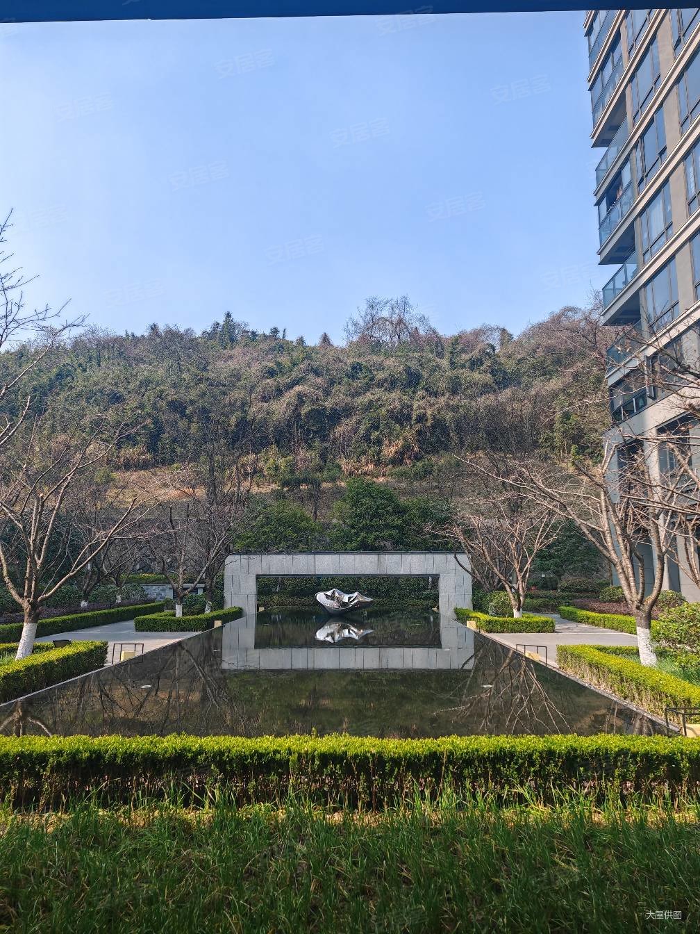 绿城桃源小镇品霞苑(公寓住宅)4室2厅2卫124.37㎡南245万