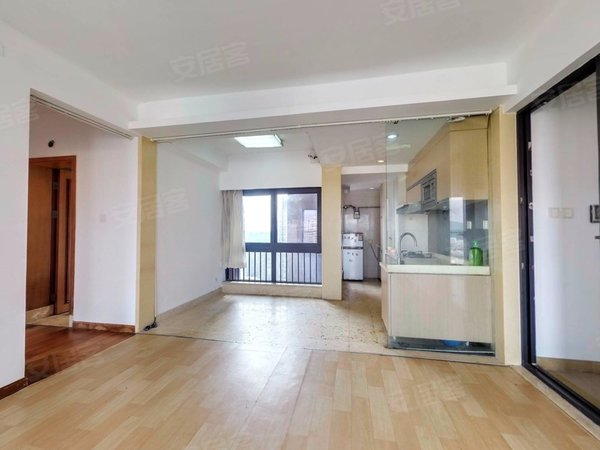 【多图】鹏达摩尔城,龙岗中心城租房,摩尔城 大三房 空房出租 高楼层