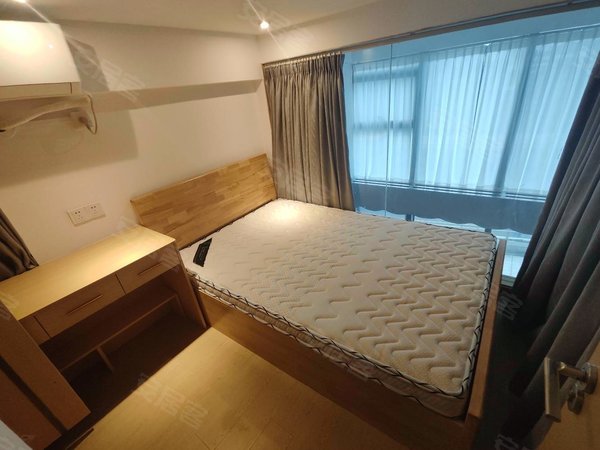 广州荔湾芳村逸合中心高档小区公寓,精装三房出租房源真实图片