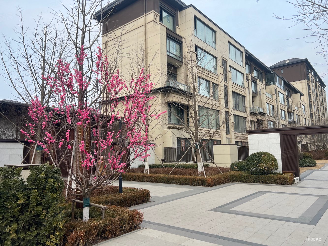 大连房产网>大连二手房>甘井子二手房>80中二手房>新希望锦麟玖玺>