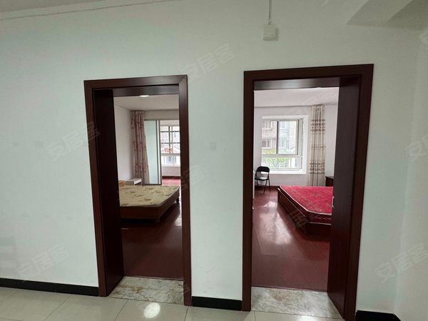 临溪花园,1.5楼,两室一厅一卫,装修干净整洁,宜兴租房-无锡58安居客