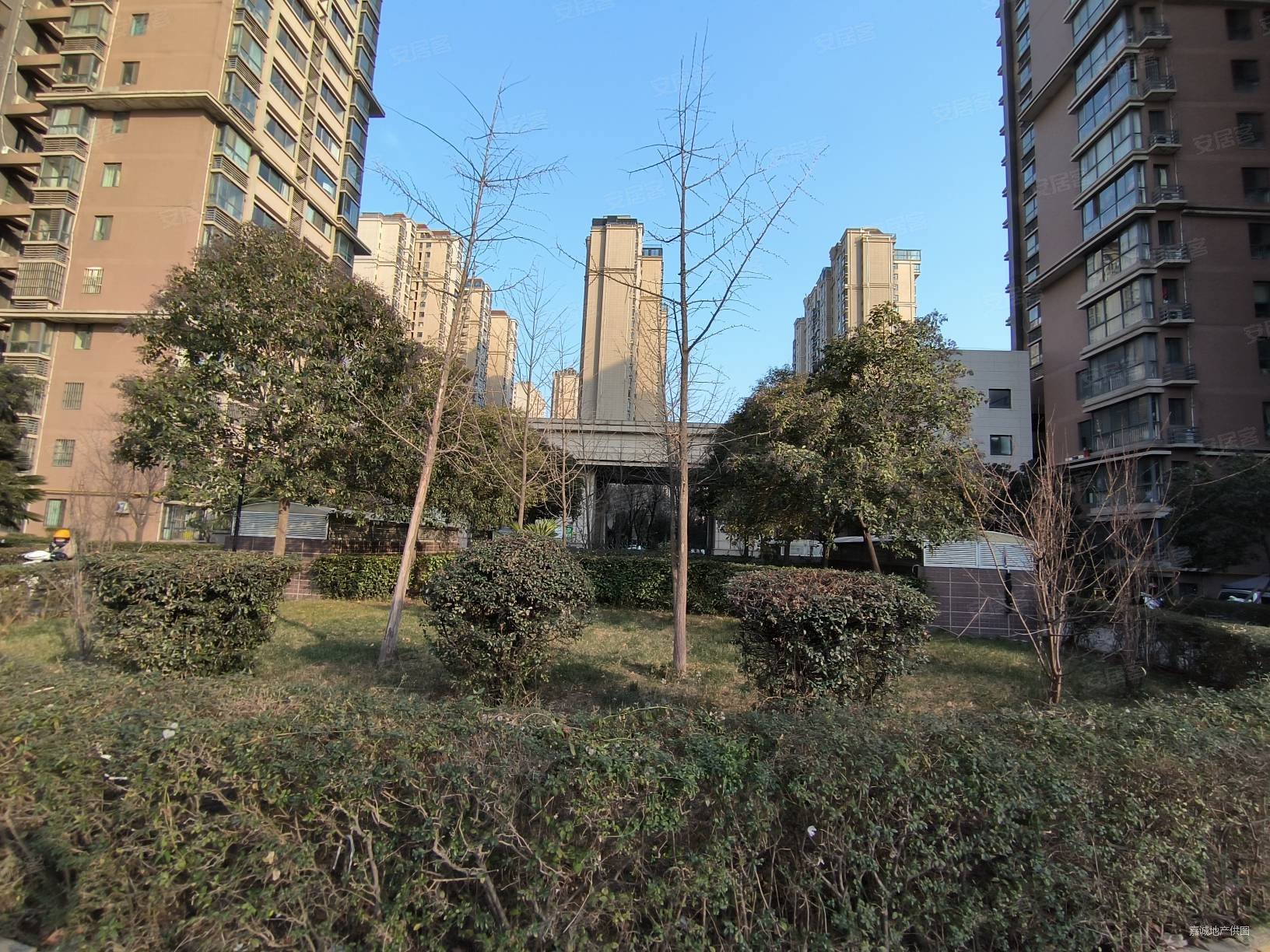 急售曲江澜山两室性价比超高房源光线好视野开阔交通便利