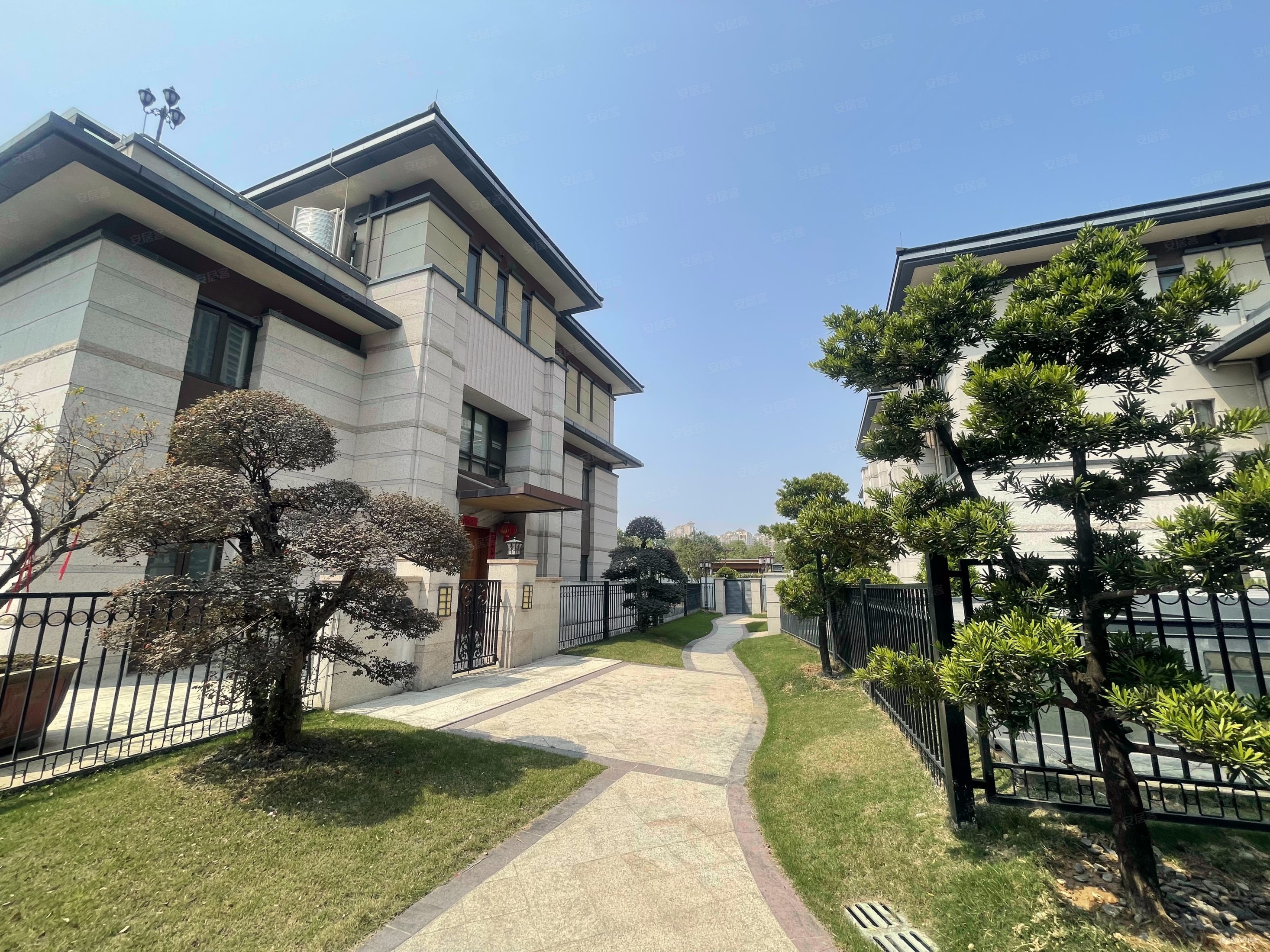 金山湖金山湖岛内中洲湾双拼别墅身份的象征1250万