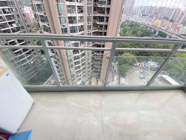 【多图】布吉中心花园,木棉湾租房,(肆仟叁)木棉湾地铁站,中高楼层