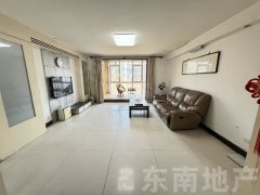 北京通州马驹桥样本 3室2厅2卫 配套齐全 148平 精装修出租房源真实图片