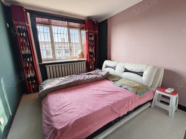 包头稀土高新区首创加州郡府永茂泉阳光小区科大 火车站附近 精装修 婚房 包暖气物业 房子嘎嘎新出租房源真实图片