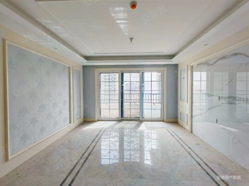 长城嘉峪苑一期3室2厅2卫124.31㎡南北150万