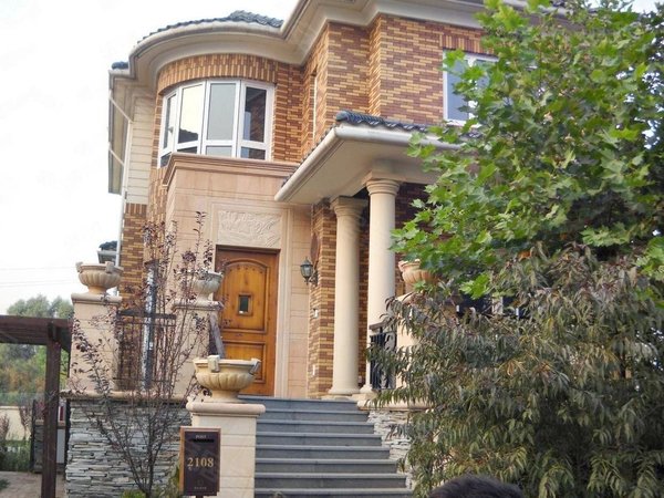 北京昌平北七家珠江壹千栋一层西南两个卧室 二层三个卧室 适合会所