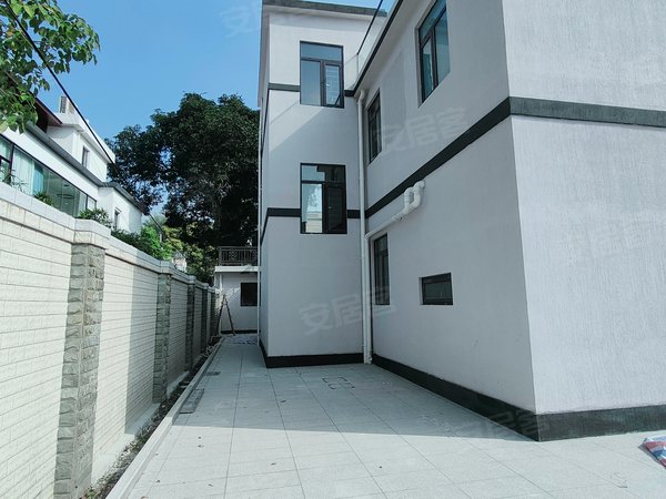 广州越秀淘金广州华侨新村(别墅)华侨新村 全新重建独栋别墅 花园300