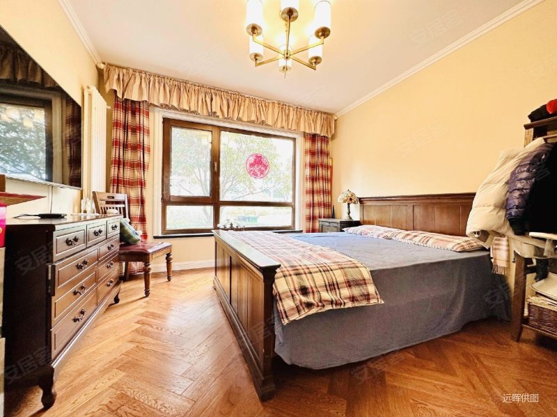 新上鲁信未央花园带百平方正庭院墅级挑空复式洋房有车位