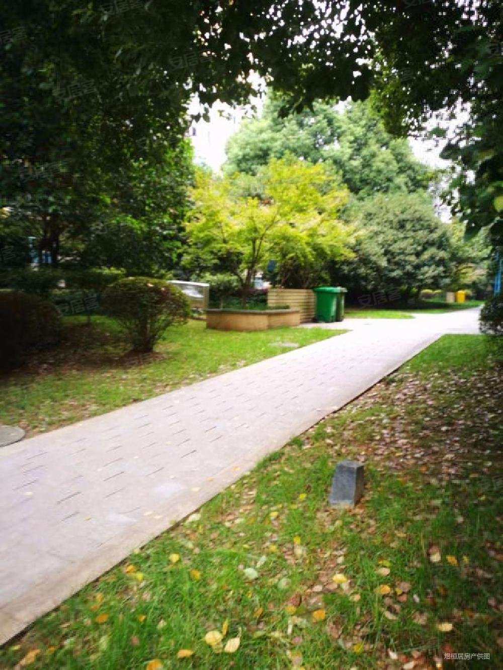 南京房产网>南京二手房>雨花台二手房>能仁里二手房>仁恒翠竹园>1000