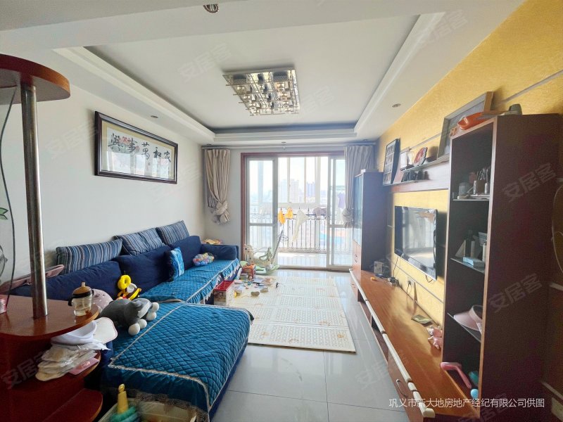 华英大厦(巩义) 商品住宅 南北通透 大四室 电梯房