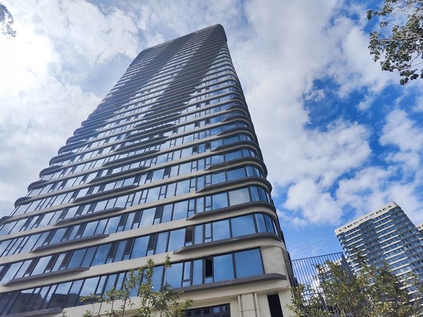 沈阳沈北新区道义汇置尚都(六期)汇置尚都 玻璃幕墙 押一付三 落地窗