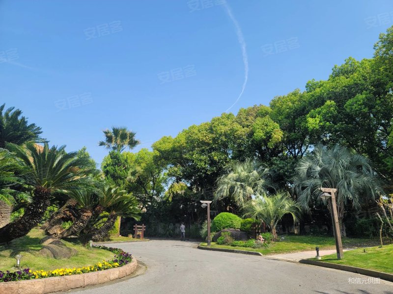 小区绿化75%,电梯平墅,带露台,鼎邦丽池二手房,2900万,3室2厅,3卫,278