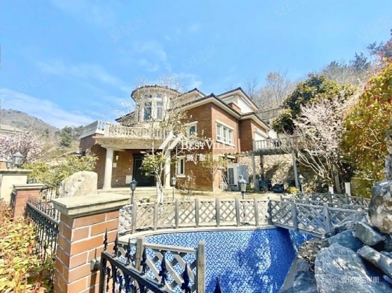 500万装修(300平花园)地势高 半山独栋 双车库石湾山庄