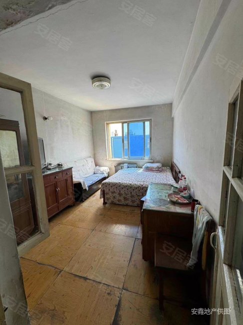 大连房产网>大连二手房>西岗二手房>香炉礁二手房>工人村小区>487_650