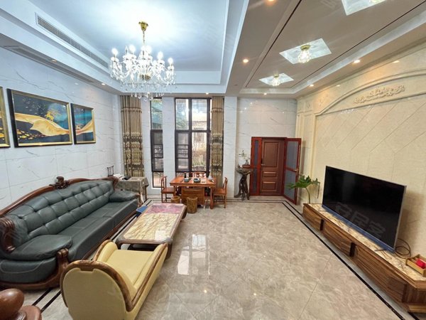 福州仓山建新路美林湾(东区别墅)首租!