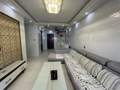 泰兴泰兴市区复兴路城东 上东一品 塞纳公馆精装三室 干净整洁 交通出行便捷!出租房源真实图片