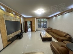 深圳盐田大梅沙近小区门口 有院子有 精装修两层半小别墅 住家安静出租房源真实图片