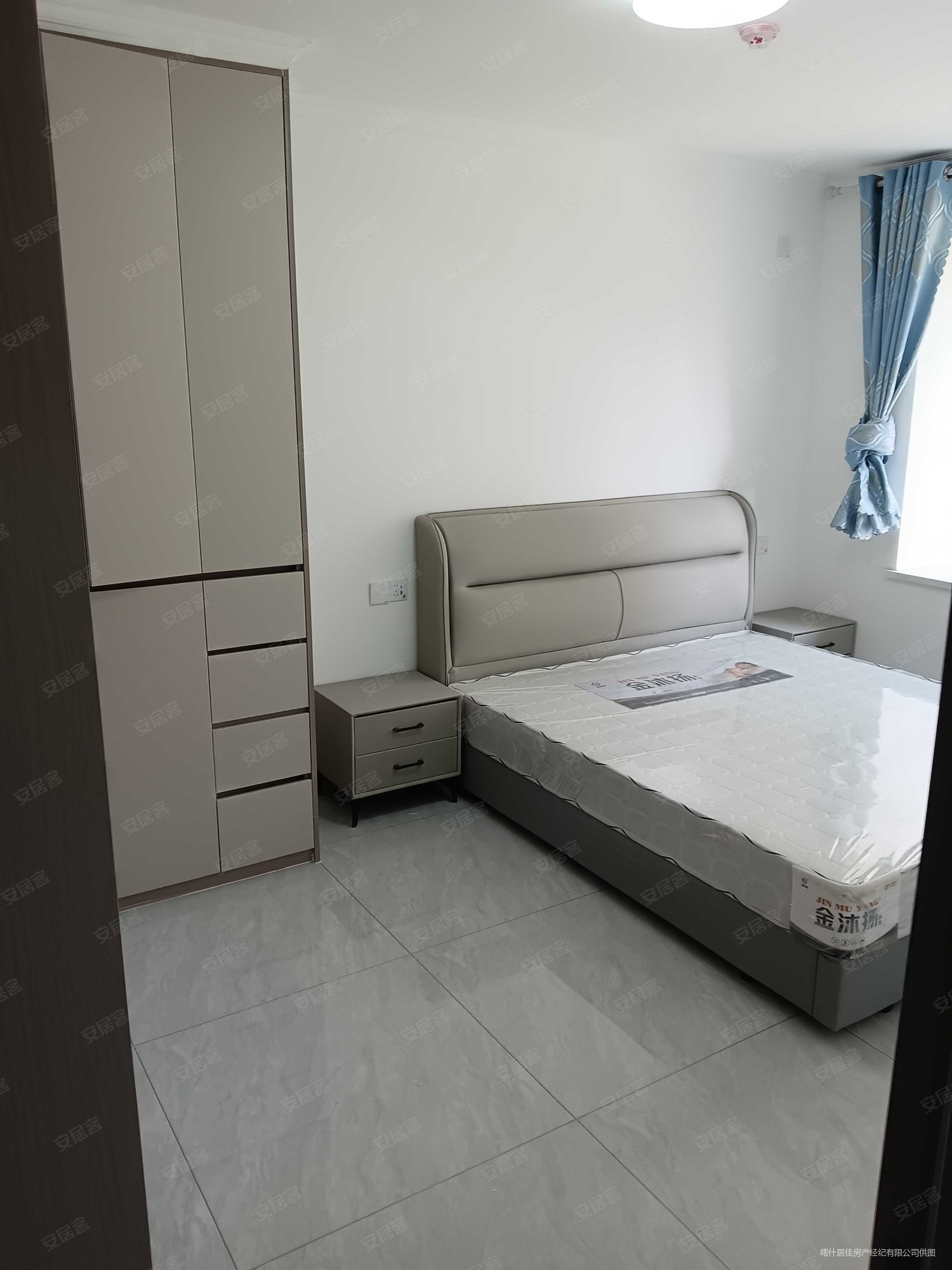 中佑熙悦城3室2厅2卫114㎡南北60万