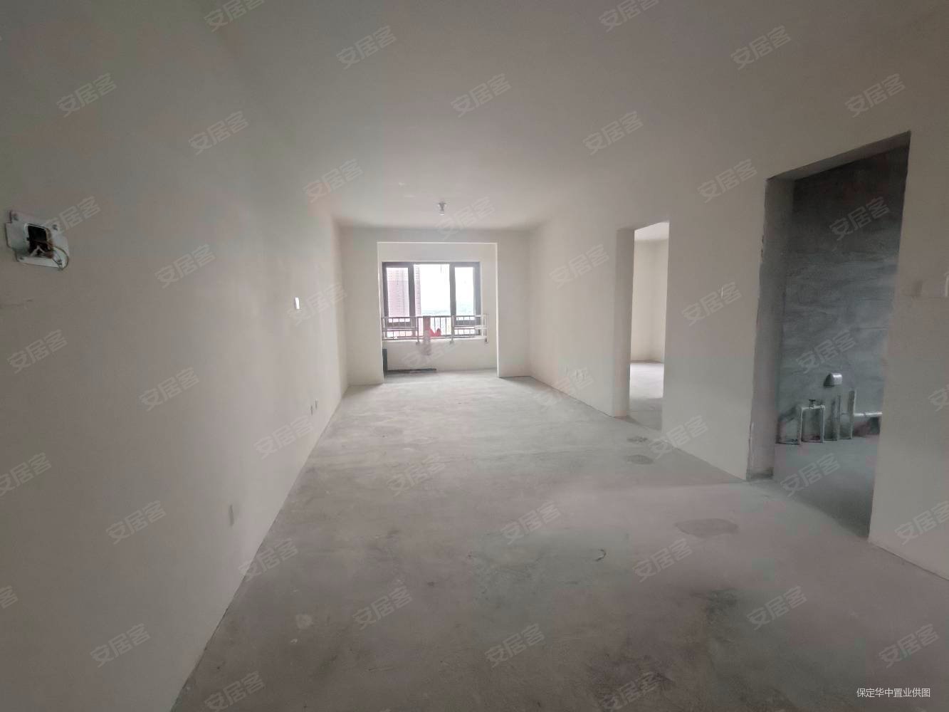 国誉上城3室2厅2卫115㎡南北118万