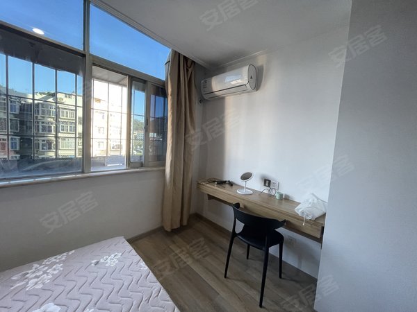 厦门思明火车站铁道大厦罗宾森广场火车站地铁口 铁道大厦世贸广场