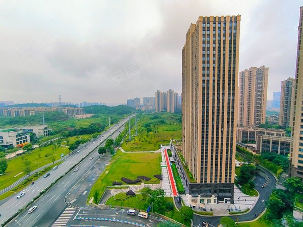 重庆渝北照母山约克郡禧悦照母山 约克郡禧悦二房6000元月出租房源