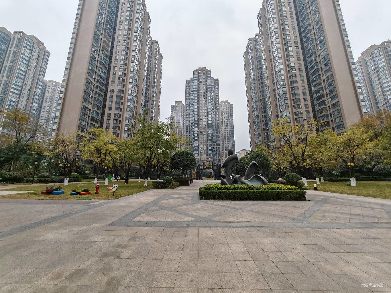 成都房产网>成都二手房>新都二手房>大丰二手房>绿地城>