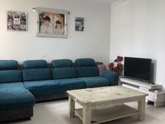 徐州丰县丰县城区南关和丰园(群益高中对过)三室编号571出租房源真实图片