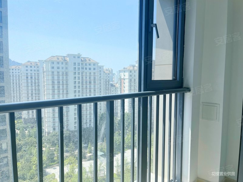 321402崂山区浮山后精装现房~紫樾尚府