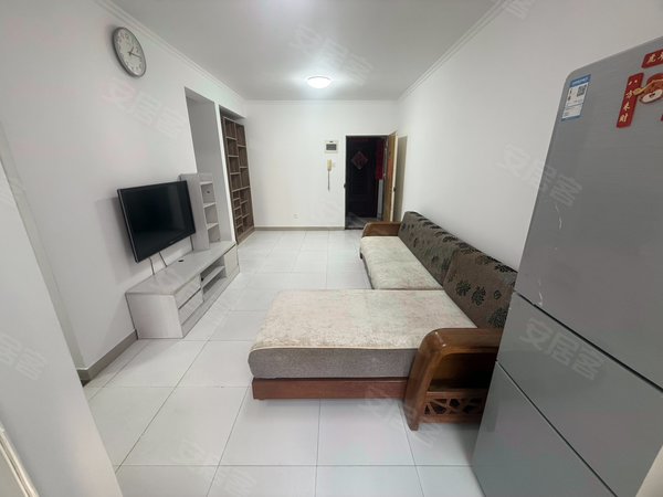 深圳罗湖翠竹旭飞华达园华达园新上两房,采光通风好,随时看房出租房源