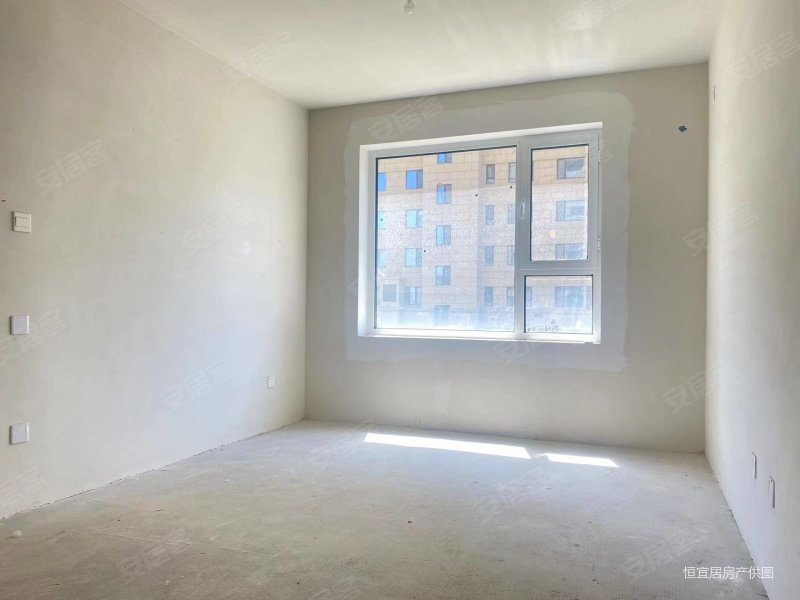 高新北体育公园旁海泰慧园现房急售h户型富亭一中