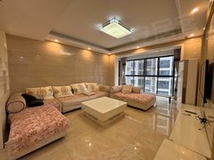 株洲芦淞四季花园服装市场 四桥头 金碧花园 豪装三房两卫 家电齐全 随时看房出租房源真实图片