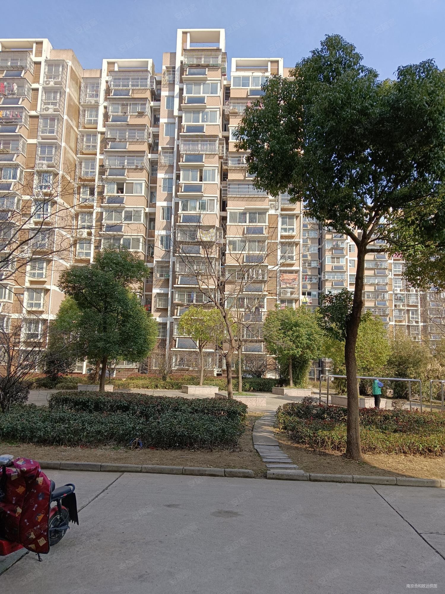 盛江花苑石榴园近地铁正南朝向满五有电梯滨江动静分离