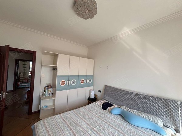 包头昆都仑团结大街新城村新上新城村25楼房源采光好，南北通透，业主诚意出出租房源真实图片