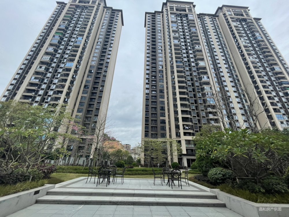 泉州房产网>泉州二手房>南安二手房>南安市区二手房>中骏柏景湾(南安)