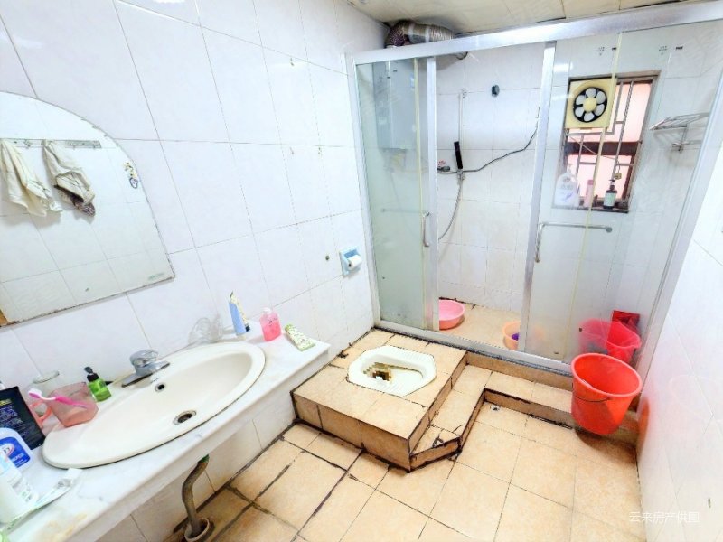 近3号线地铁站800米 商圈成熟 南向采光好 小区环境优美,城市花园二手